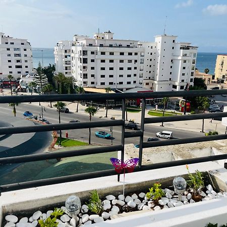 Bright Apartment With Sea View, Few Steps Away From The Tgv Tanger Buitenkant foto