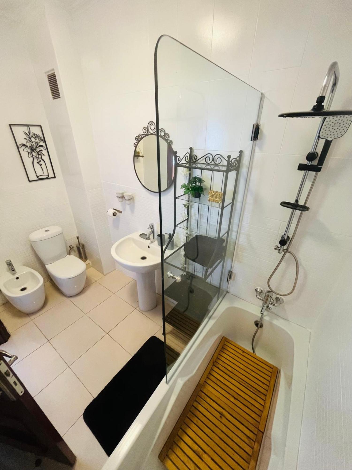 Bright Apartment With Sea View, Few Steps Away From The Tgv Tanger Buitenkant foto